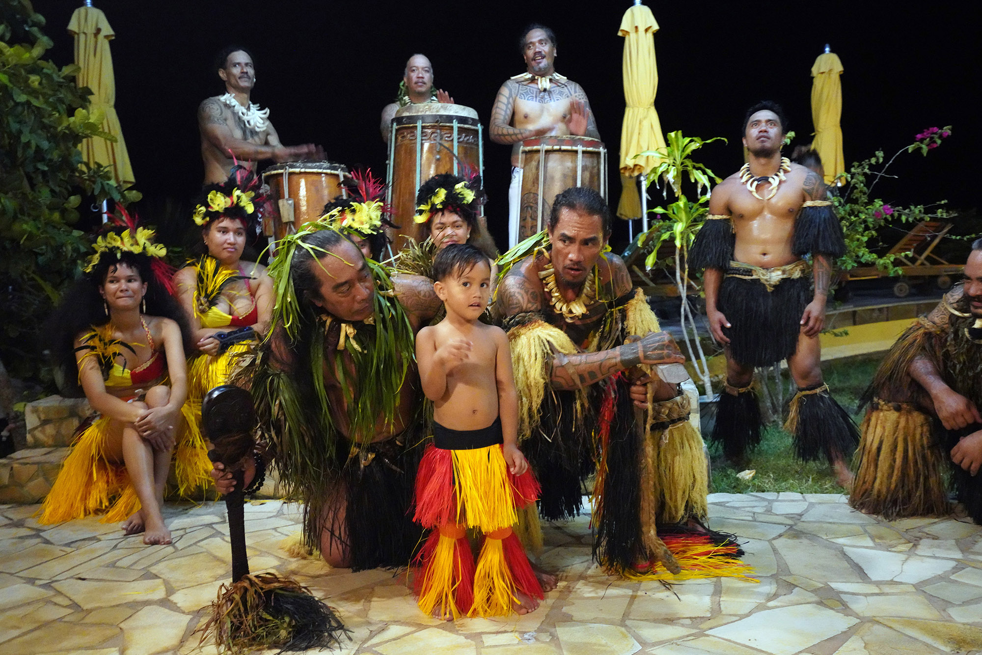 Soirée festive dans notre hôtel d'Atuona