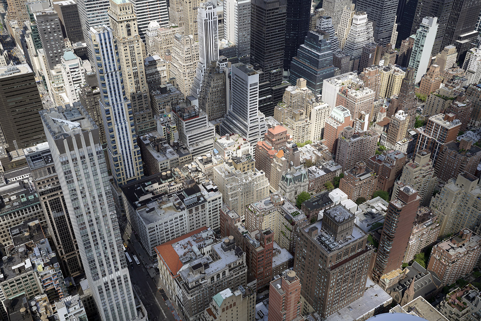 NY 0519 695