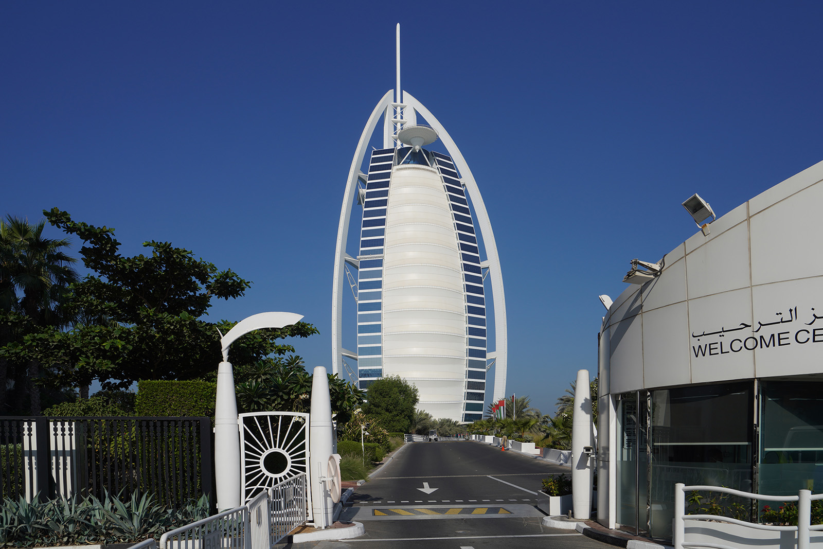 Burj Al Arab, Hôtel 7 étoiles !!